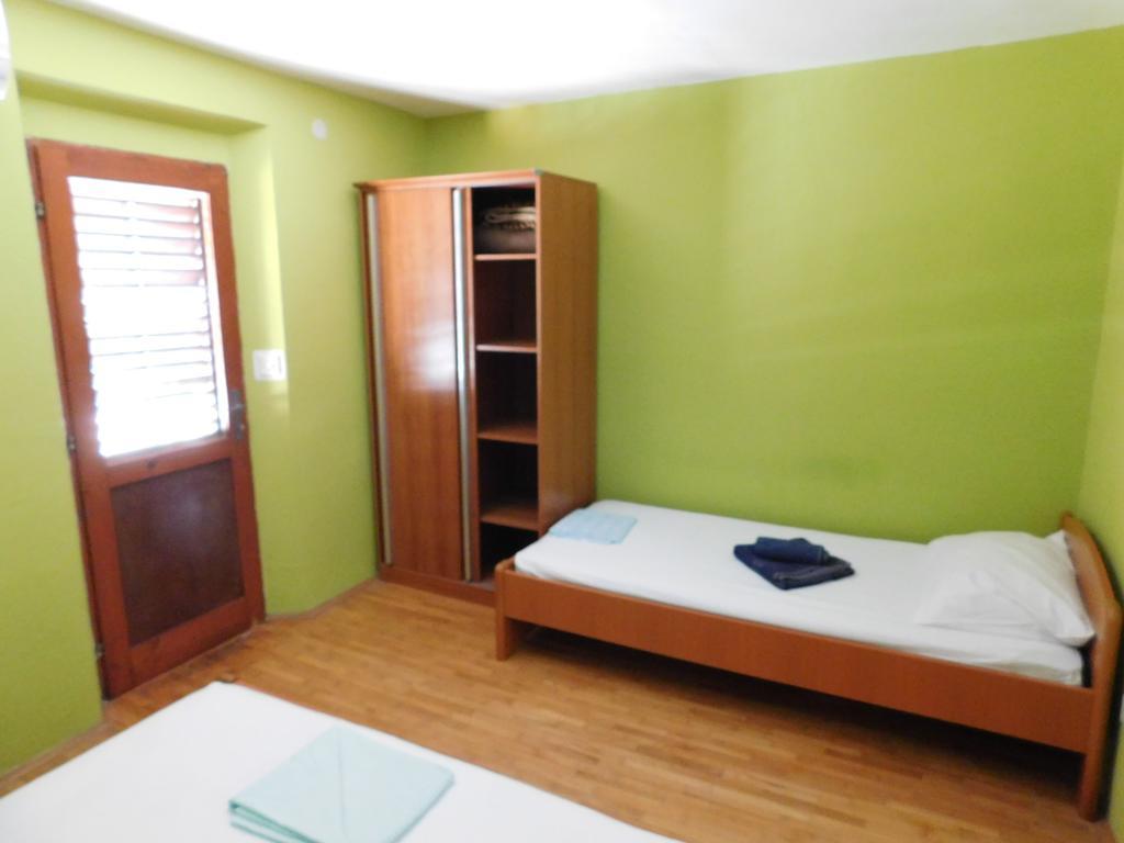 Drače Apartments Kalafatovic מראה חיצוני תמונה