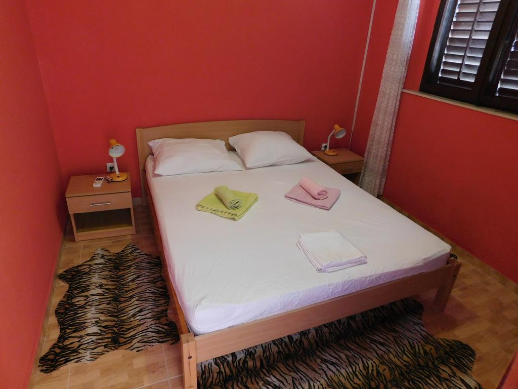 Drače Apartments Kalafatovic מראה חיצוני תמונה